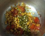 व्हेजिटेबल पंचमेल खिचडी (vegetable panchmel khichdi recipe in marathi) रेसिपी स्टेप 5 फोटो 