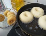Foto langkah ke 5 dari resep Donat ceria.