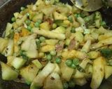 लौकी,मटर की सब्जी (louki matar ki sabji recipe in Hindi) रेसिपी चरण 3 फोटो