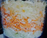Foto del paso 2 de la receta: Ensalada navideña con col 🥗🎄