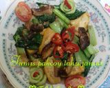 Foto langkah ke 9 dari resep Tumis pakcoy tahu jamur.