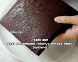 Foto langkah ke 10 dari resep Kek Coklat Ketagih Viral Versi Ekonomis.