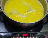 Hình bước làm 2 của món Cá ngừ đại dương nhúng sốt thơm