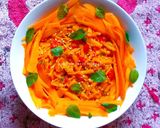 A picture of step 1 of Crunchy sesame seeds and carrot salad.