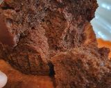 Foto langkah ke 4 dari resep Kue Bolu Coklat Kukus - No Mixer + No Telur -.