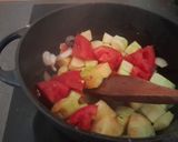 Une image de l'étape 2 de Tajine de poulet simple et délicieux.
