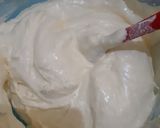Foto langkah ke 3 dari resep Bolu Gulung selai nanas.