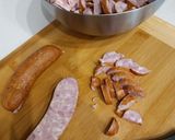 A picture of step 1 of Baked Beans with Smoked Sausages.