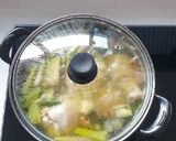 รูปขั้นตอนการทำที่ 2 ของ ไก่ต้มขมิ้น สูตรแซ่บ