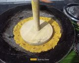 A picture of step 5 of Multigrain Mint Khakhra.