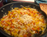Foto del paso 3 de la receta: Macarrones con pisto de verduras y crujiente de queso