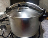 Foto del paso 4 de la receta: Alubias pintas con arroz en olla rápida