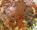 A picture of step 4 of Raw Papaya Paratha.