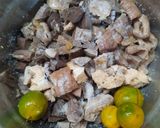 Foto langkah ke 6 dari resep 19. Isi Perut Tuna Masak Garo Rica (khas Manado).