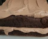 A picture of step 7 of Chocolate cake with nutella buttercream.