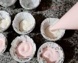 Foto langkah ke 5 dari resep Bolu Kukus Mekar.