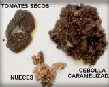 Foto del paso 1 de la receta: Tortilla de cebolla, tomate y nueces