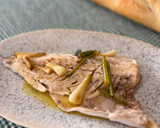 Foto del paso 3 de la receta: Lechola a la plancha con ajetes