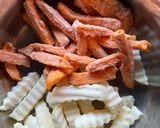 Gambar langkah 1 resipi Cucur Kelentang Segera (Keledek + kentang).