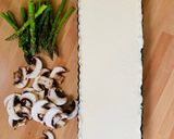 Foto del passaggio 3 della ricetta Quiche di asparagi e funghi