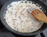 Foto del paso 1 de la receta: Crepes salados con pollo setas al horno