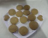 Foto del paso 5 de la receta: Mantecados o polvorones navideños con harina tostada