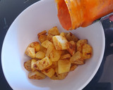 Foto del paso 7 de la receta: Patatas bravas en freidora de aire Cosori