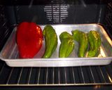 Foto del paso 2 de la receta Pimientos verdes rellenos de pescadilla confitada