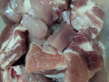Carne de puerco en salsa esmeralda con Verdolagas verde vida