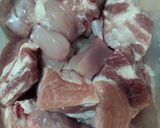 Foto del paso 3 de la receta: Carne de puerco en salsa esmeralda con Verdolagas verde vida