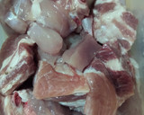 Foto del paso 3 de la receta: Carne de puerco en salsa esmeralda con Verdolagas verde vida