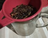 Foto langkah ke 1 dari resep Teh Panas (ala ibu bos).