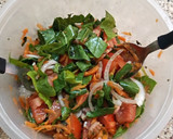 Foto del paso 3 de la receta: Ensalada fresca de espinaca y pesto