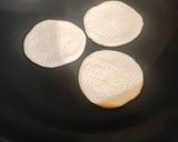 मिनी कॉर्न पिज़्ज़ा(MINI CORN PIZZA RECIPE IN HINDI) रेसिपी चरण 4 फोटो