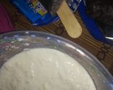 A picture of step 4 of Oreo biscuit ice cream.