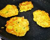 Cukkini fasírt recept fázis 3 fotója