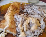 Foto del paso 2 de la receta: Omelette con queso semiblado y arroz con especias surtidas y mayonesa. Titulo: combinado de omelette