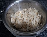 Foto del paso 11 de la receta: Tallarines de masa fresca con salsa de cola de toro