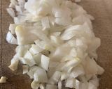 Foto del passaggio 2 della ricetta Risotto allo Zafferano