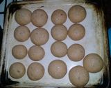 Foto del paso 4 de la receta: Pancitos negros integrales (exquisitos y fáciles)