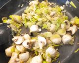 Foto del paso 2 de la receta Tallarines con champiñones a la crema