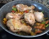 Foto del paso 1 de la receta: Muslos de pollo con champiñones