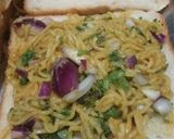 A picture of step 5 of Maggi Sandwich.