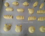 Foto langkah ke 3 dari resep Roti mini empuk...