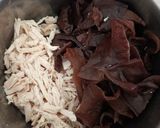 Foto langkah ke 3 dari resep Sup Kimlo Kembang Tahu.