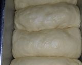 Foto langkah ke 9 dari resep Roti Sobek tanpa ulen/mixer.