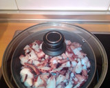 Foto del paso 2 de la receta: Rodajas de patas de potón a la vinagreta sencillas