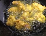 A picture of step 6 of Crunchy onion pakode.