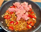 Une image de l'étape 3 de Poulet au curry et au lait de coco.