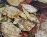 Foto del paso 3 de la receta: Pollo al curry con vegetales y batatas fritas